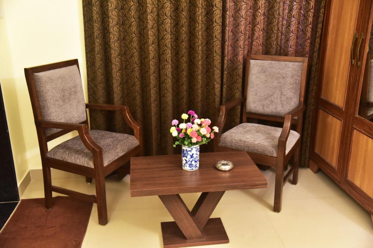 Candolim Grande Resort Экстерьер фото